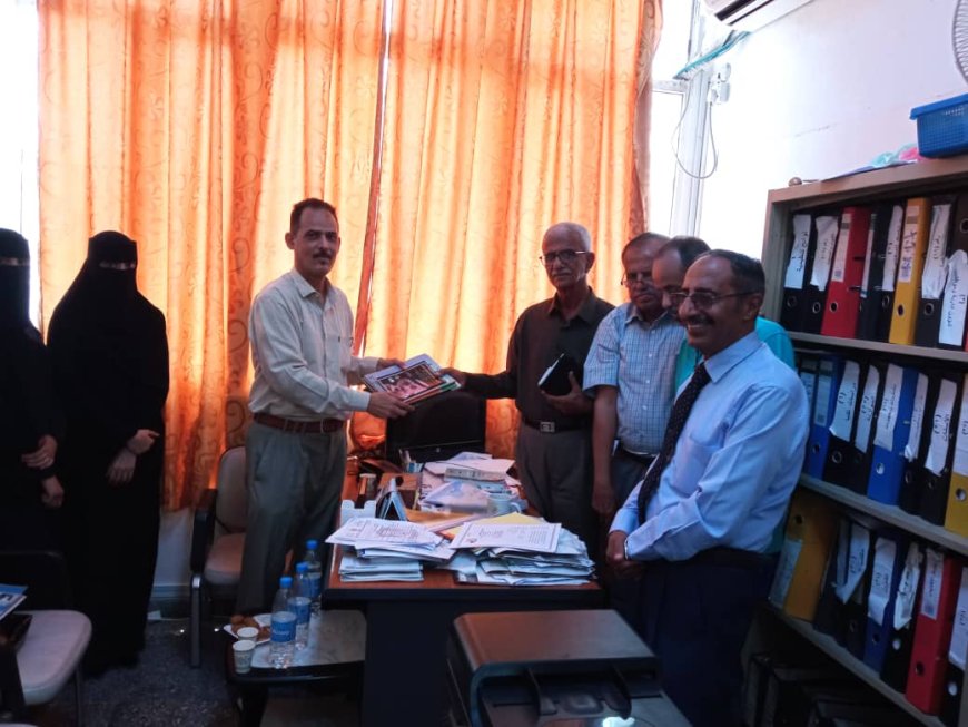 في نزول إدارتها الميداني..مسؤولو جامعة عدن يعبرون عن تقديرهم لدور مؤسسة الأمل برعاية الطلاب المتفوقين