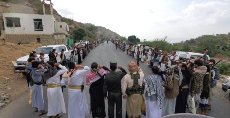 حجة .. بسبب زواجه من ابنة حلاق ، نبذته قبيلته ! تفاصيل