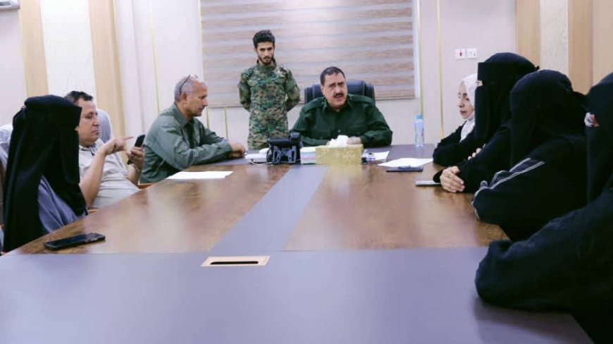 اللواء الشعيبي يشيد بدور الشرطة النسائية ويحُثّ المستجدات على الانضباط واليقظة الأمنية