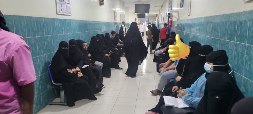 لخدماتها الطبية النوعية المجانية،، إقبال غير مسبوق على عيادات كلية طب الأسنان عدن