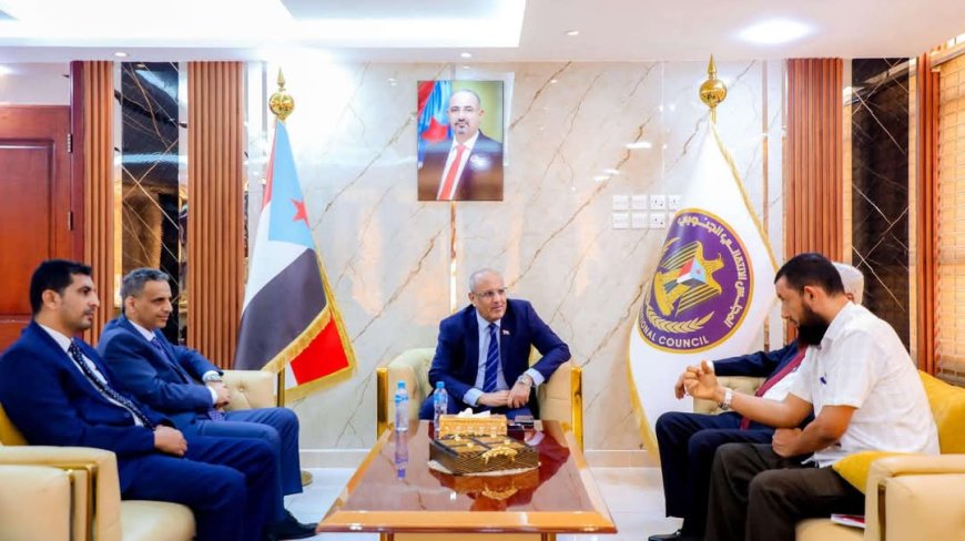 القائم بأعمال رئيس المجلس الانتقالي يلتقي نواب الوزراء المعيّنين حديثًا