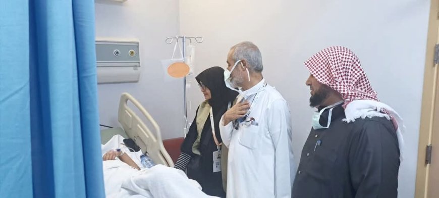 نائب وزير الصحة يتفقد حالات مرضية لحجاج يمنيين في المدينة المنورة