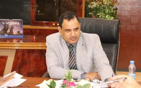 الوزير السقطري يصدر قراراً بشأن إغلاق موسم اصطياد الشروخ الصخـري