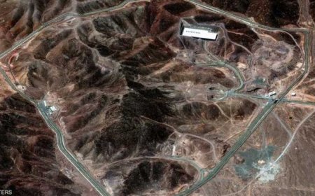 إيران تعترف رسميا بتدمير المفاعلات النووية الثلاثة بضربات الشبح الأمريكية