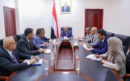 رئيس الوزراء يوجه بوضع مسار عاجل لتنفيذ خطط الاتصالات وتطوير البنية التحتية للقطاع