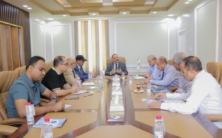 اجتماع برئاسة وزير النقل يناقش ترتيبات تسريع تشغيل رحلات شركات الطيران الخاصة