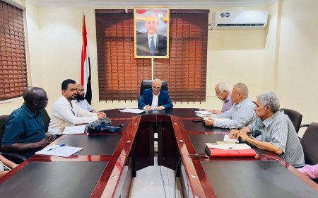 وزير المياه والبيئة يوقع ثلاث اتفاقيات مع منظمة سمارتيان بيرس