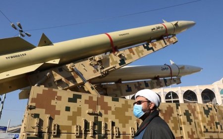 الحكومة تحذر من نقل «صناعة الصواريخ والمسيرات الإيرانية» لمناطق الحوثيين