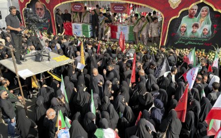 بعد وقف إطلاق النار.. بدء مراسيم التشييع في إيران