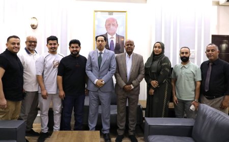 الوزير البكري يشيد بنجاح بطولة عدن الأولى للبولينج