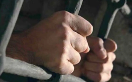 أبين.. شرطة لودر تحقق في جريمة قتل شاب بطلقات نارية وتضبط اثنين من الجناة