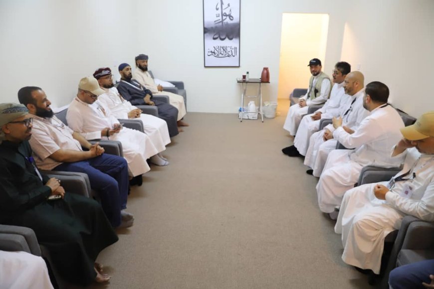 لقاء بمكة المكرمة يستعرض الجهود المبذولة لخدمة حجاج اليمن خلال موسم ١٤٤٦هـ