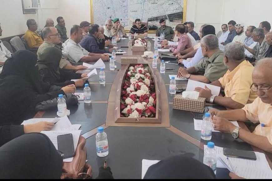تنفيذي المنصورة يناقش أسباب أزمة الغاز وأعمال حملة فتح الشوارع ورفع المخلفات والسيارات المتهالكة بمنطقة الدرين