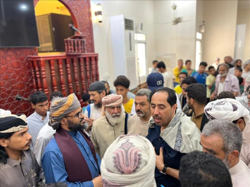 إشادة واسعة بموقف نايف البكري إثر زيارته لمسجد عمر بن الخطاب بعد حادثة الاقتحام
