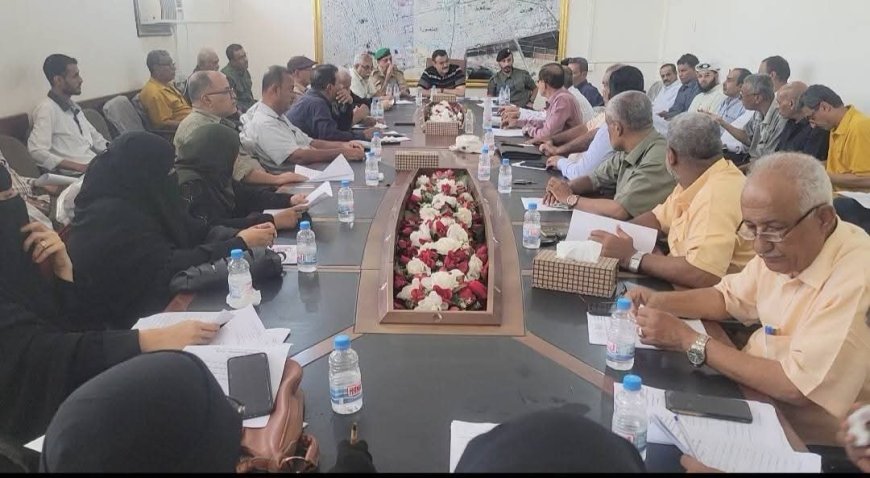تنفيذي المنصورة يناقش أسباب أزمة الغاز وأعمال حملة فتح الشوارع ورفع المخلفات والسيارات المتهالكة بمنطقة الدرين