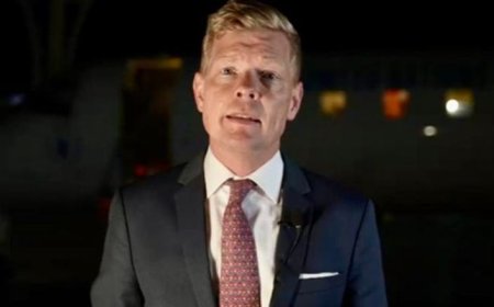 ماذا قال المبعوث الأممي لحظة وصوله عدن؟