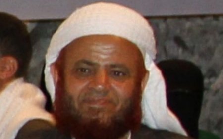 مليشيا الحوثي تهاجم منزل الشيخ صالح حنتوس في ريمة والاخير ينشر وصيته