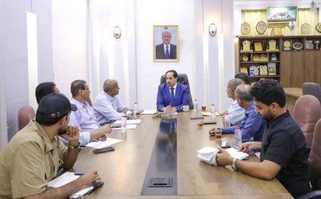 البكري يلتقي مدير مكتب الوزارة بالضالع ويناقش معه قضايا الشباب والرياضيين