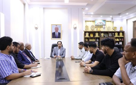 البكري يلتقي إدارة نادي وحدة عدن ويؤكد على وحدة العمل الرياضي