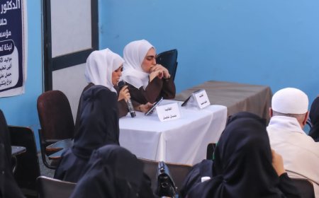 طالبات الإذاعة والتلفزيون بكلية الإعلام عدن يناقشن مشروع تخرج بعنوان "منصة المرأة الجنوبية"