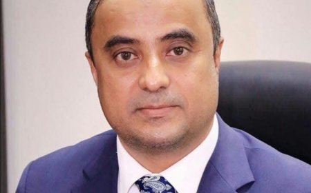 صحفيو رئاسة الوزراء يوجهون مناشدة عاجلة لرئيس الحكومة.. تفاصيل مؤلمة