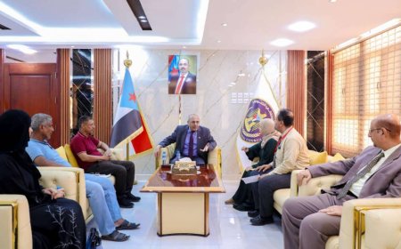 الكثيري يبحث مع قيادات قطاع التعليم سُبل إنقاذ العملية التعليمية في العاصمة عدن