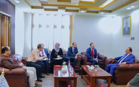 وزير النقل يلتقي المستشار الاقتصادي للمبعوث الأممي في اليمن
