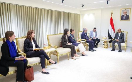 رئيس الوزراء يستقبل في عدن بعثة وسفراء عدد من دول الاتحاد الأوروبي