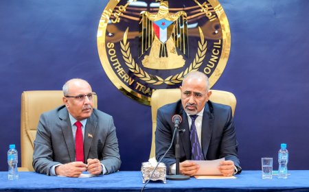 الزُبيدي يرأس اجتماعاً موسعاً لقيادات المجلس الانتقالي الجنوبي