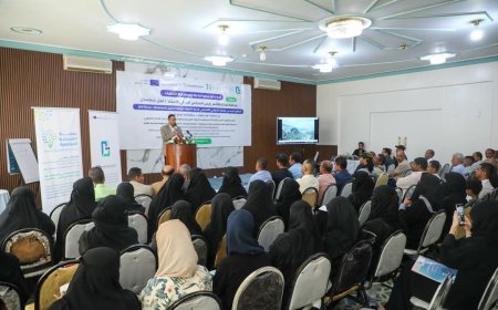 شبكة المساءلة المجتمعية تقيم فعالية إطلاق الإطار التنظيمي التشاركي لإدارة النفايات بتعز