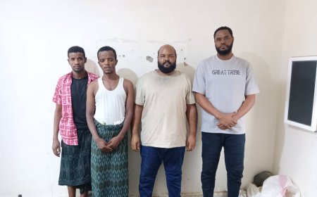 شرطة مديرية شحن بمحافظة المهرة تضبط أجنبيان دخل البلاد بطريقة غير شرعية