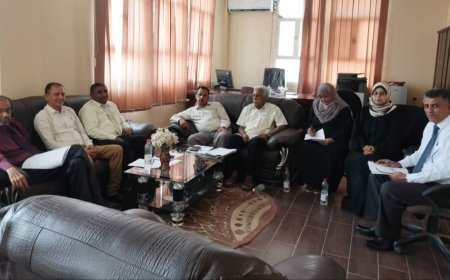 كلية العلوم الإدارية بجامعة عدن تُواصل تحضيراتها لعقد ملتقاها العلمي الأول