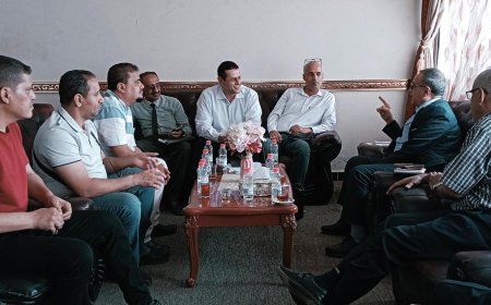 رئيس جامعة عدن يتفقد سير القبول والتسجيل ويوجه ببدء التنسيق للكليات الطبية