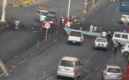 لليوم الرابع تواليًا.. استمرار الاحتجاجات الشعبية في المكلا 