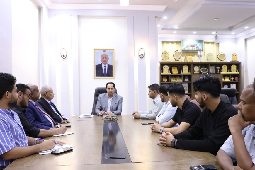 البكري يلتقي إدارة نادي وحدة عدن ويؤكد على وحدة العمل الرياضي