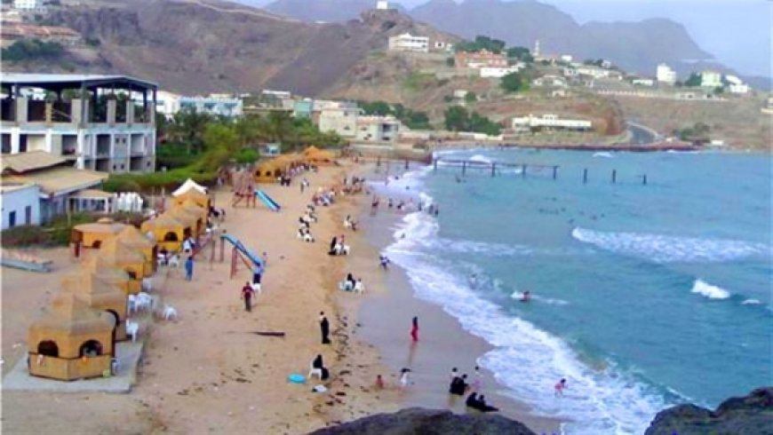 وفاة  إمام وخطيب مسجد شهير في عدن في حادث مروري أليم