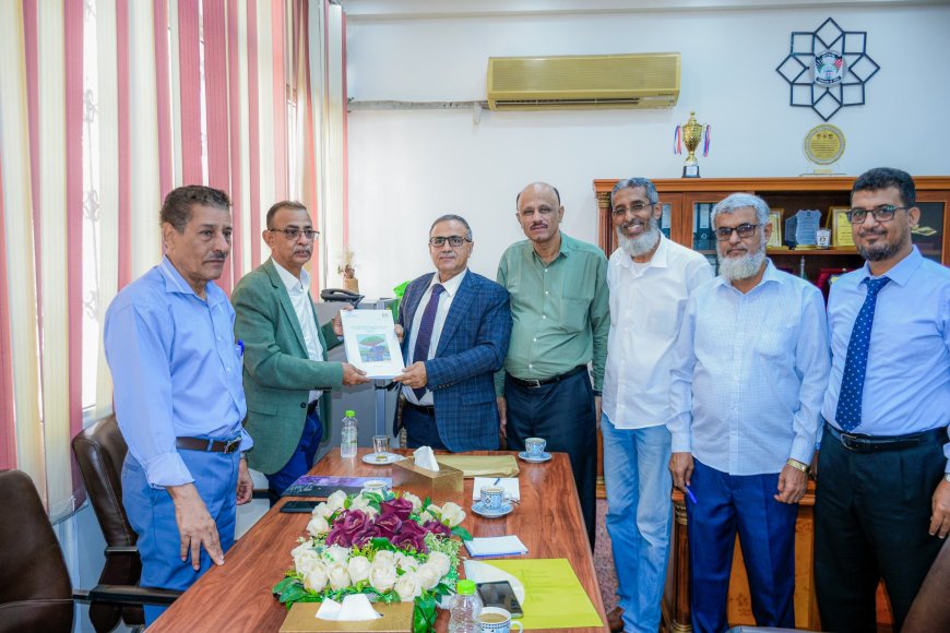 جامعة عدن والهيئة العامة لحماية البيئة تبحثان سبل التعاون المشترك 