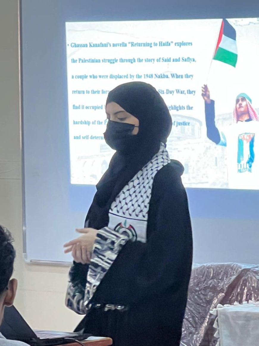 الطالبة نور نصر السقاف تنال الامتياز في مشروع تخرجها حول نضال الشعب الفلسطيني في أدب غسان كنفاني