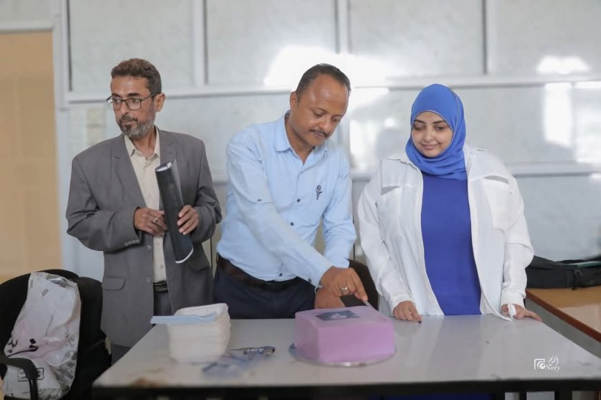 اختتام مناقشات مشاريع تخرج الدفعة السابعة من طلاب قسم الإعلام. في جامعة تعز