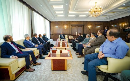 اللواء الزُبيدي يوجّه بسرعة فتح محاكم العاصمة عدن وحل مطالب نادي القضاة وفقا للقانون