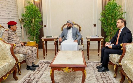 المحرّمي يناقش مع نائب رئيس الأركان تطورات الأوضاع العسكرية وتعزيز التنسيق العملياتي