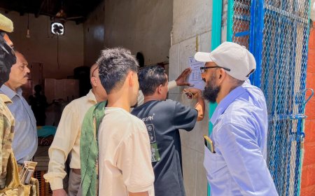 تنفيذ حملة لضبط أسعار الدواجن في مديرية صيرة بعدن