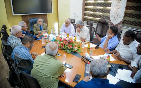 تحضيرات مكثفة لعقد مؤتمر علمي مشترك بين جامعة عدن والهيئة العليا للأدوية