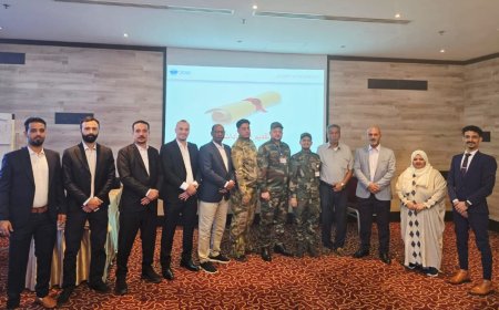 اختتام ورشة العمل الخاصة بإدارة المخاطر بمشاركة كوكبة من كوادر هيئة الطيران ومطار عدن في الأردن