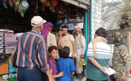 الزهري يقود حملة رقابية واسعة في خور مكسر لضبط الأسعار تسفر عن تحرير 64 مخالفة