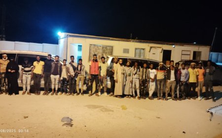 شرطة مديرية شحن  تضبط شخصين يمنيين يقومون بنقل المهاجرين غير الشرعيين من مأرب إلى محافظة المهرة