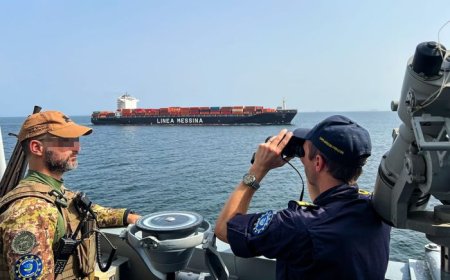 أسبيدس: فرقاطة إيطالية تنهي مهمة حماية سفينة تجارية بالبحر الأحمر بنجاح