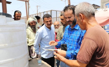 إستمرار حملات الرقابة الواسعة لضبط الأسعار بأسواق مديرية البريقة بعدن