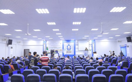 الوكيل العامري  يدشّن الندوة العلمية "الاستدامة في زراعة النخيل - الواقع والمأمول" 