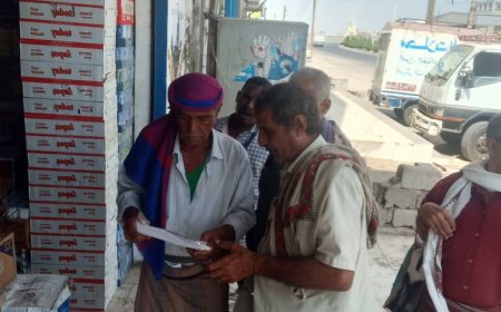 بتوجيهات وإشراف مدير عام مديرية خورمكسر عواس الزهري.. تحرير 10 محاضر ضبط وإغلاق 4 محال في حملة رقابية واسعة بالعريش